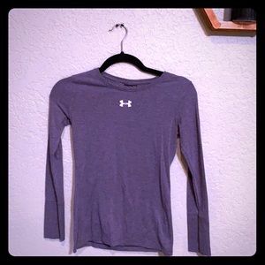 Under Armour Long Sleeve Top 🌺